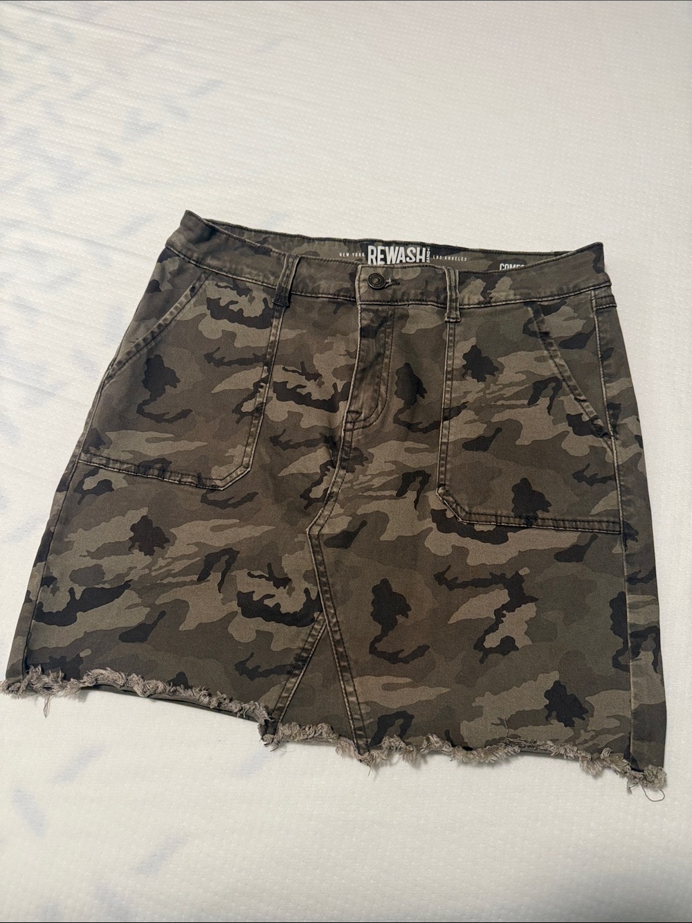 Rewash Camo Mini Skirt in Olive and Black